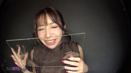 フェチ：レズ：大浦真奈美ちゃんにベロキス後の唾液の匂いを嗅いでもらった結果…