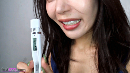 フェチ：レズ：乃木絢愛の口内新書～口臭吐き掛け編～